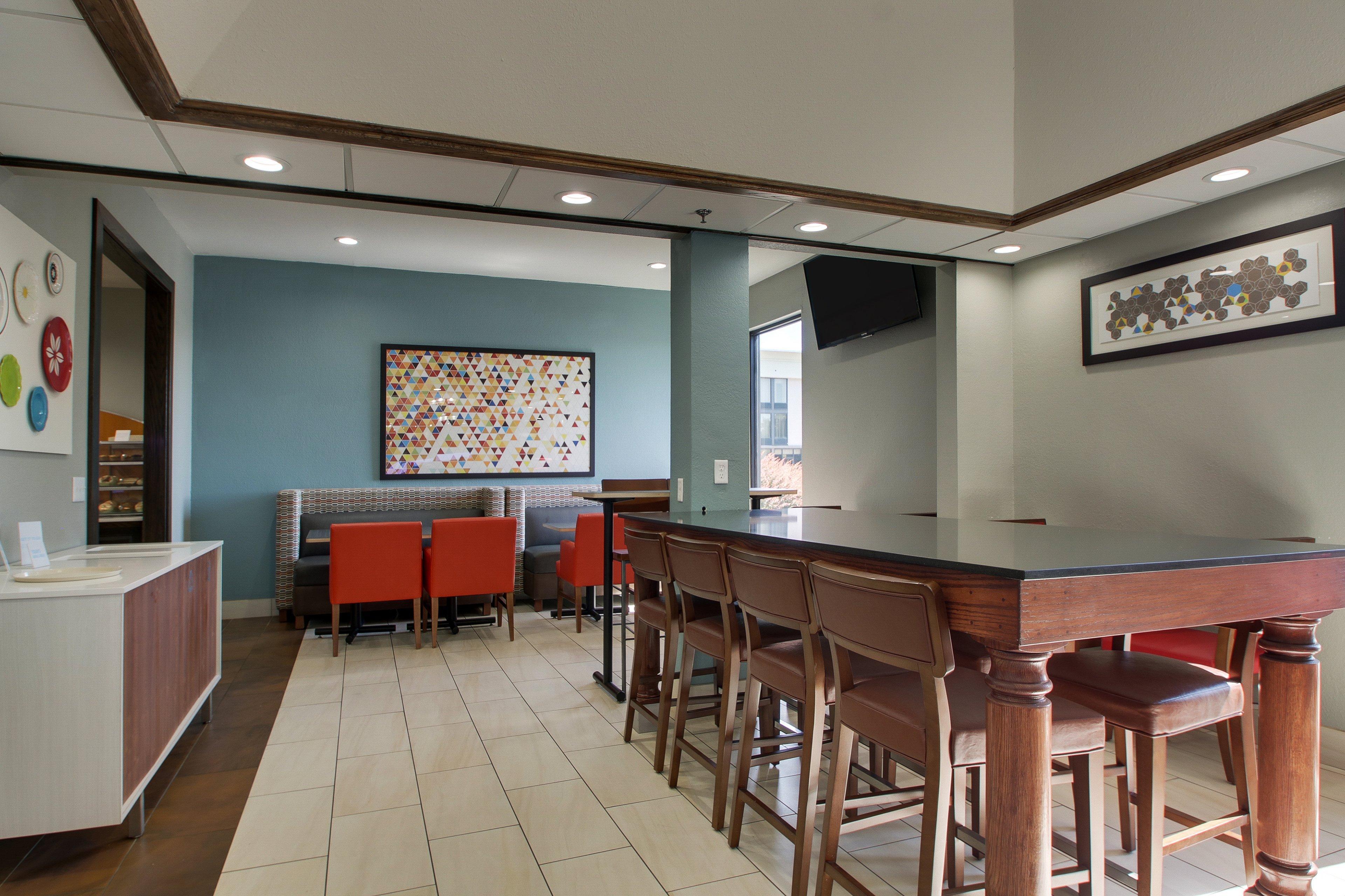 Holiday Inn Express Hotel & Suites Lebanon By Ihg Exterior photo
